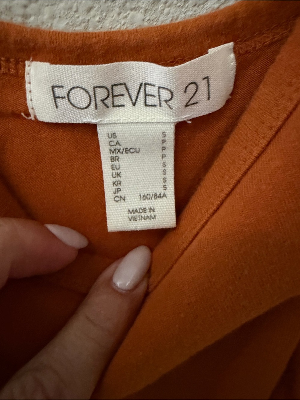 Forever 21 basic tank - Picture 2 of 2
